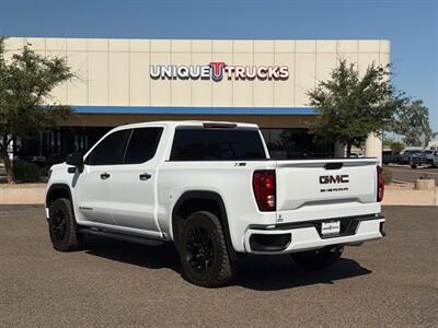 2023 GMC Sierra 1500 Crew Cab   - Photo 9 - Scottsdale, AZ 85257