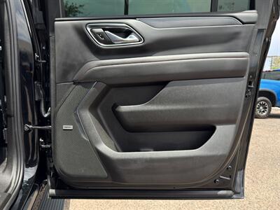 2023 Chevrolet Suburban RST   - Photo 26 - Scottsdale, AZ 85257