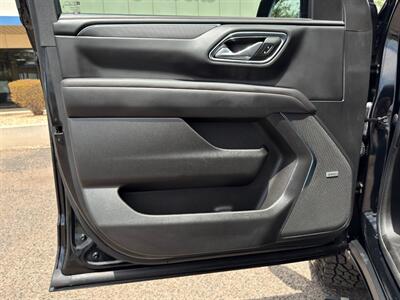 2023 Chevrolet Suburban RST   - Photo 15 - Scottsdale, AZ 85257
