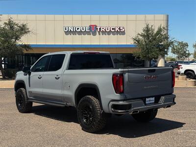 2025 GMC Sierra 1500 AT4   - Photo 10 - Scottsdale, AZ 85257