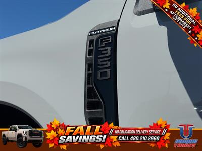 2025 Ford F-350 Super Duty Platinum   - Photo 11 - Scottsdale, AZ 85257