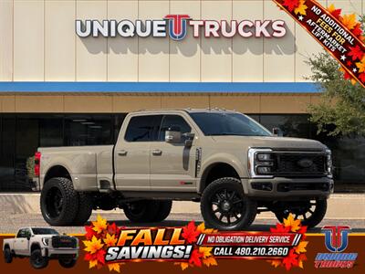 2027 Ford F-450 Super Duty Lariat Truck