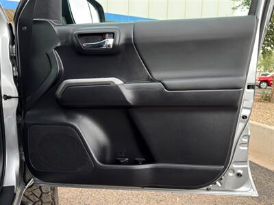 2020 Toyota Tacoma TRD Sport   - Photo 26 - Scottsdale, AZ 85257