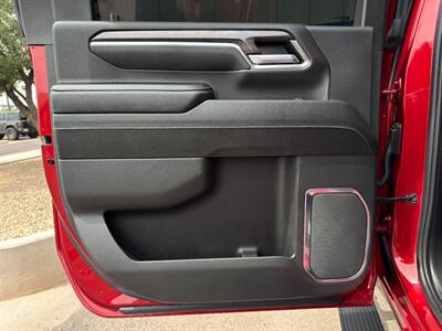 2024 Chevrolet Silverado 2500HD LTZ   - Photo 24 - Scottsdale, AZ 85257