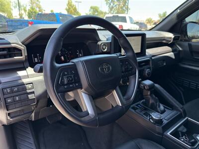 2025 Toyota 4Runner SR5 Premium   - Photo 18 - Scottsdale, AZ 85257