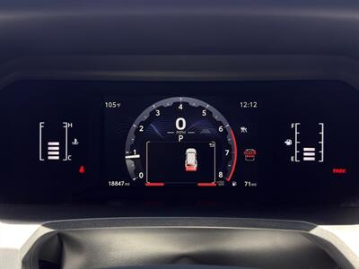 2025 Toyota 4Runner SR5 Premium   - Photo 36 - Scottsdale, AZ 85257