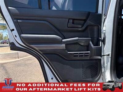 2025 Toyota 4Runner SR5 Premium - Photo 22 - Scottsdale, AZ 85257
