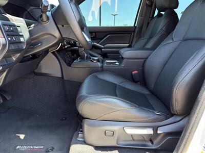 2025 Toyota 4Runner SR5 Premium   - Photo 19 - Scottsdale, AZ 85257