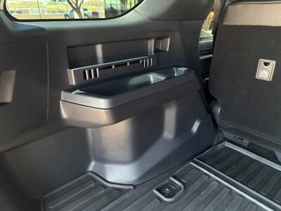 2025 Toyota 4Runner SR5 Premium   - Photo 9 - Scottsdale, AZ 85257