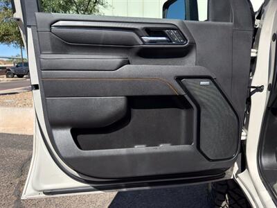 2026 GMC Sierra 2500HD AT4   - Photo 16 - Scottsdale, AZ 85257