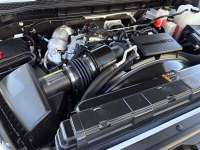 2025 Chevrolet Silverado 3500HD LTZ   - Photo 13 - Scottsdale, AZ 85257