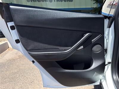 2021 Tesla Model Y Long Range   - Photo 16 - Scottsdale, AZ 85257