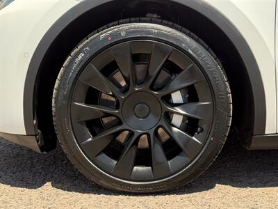 2021 Tesla Model Y Long Range   - Photo 9 - Scottsdale, AZ 85257