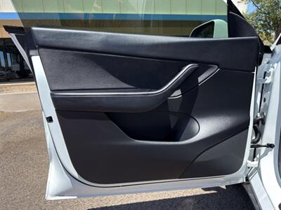 2021 Tesla Model Y Long Range   - Photo 11 - Scottsdale, AZ 85257