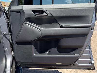 2025 Lexus GX 550 Premium   - Photo 26 - Scottsdale, AZ 85257