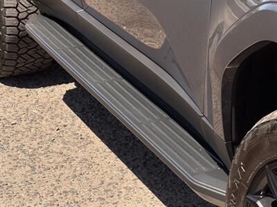 2025 Lexus GX 550 Premium   - Photo 5 - Scottsdale, AZ 85257