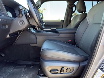2025 Lexus GX 550 Premium   - Photo 16 - Scottsdale, AZ 85257