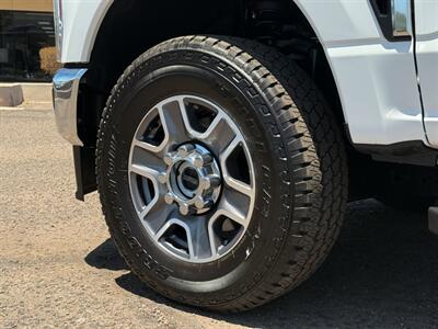 2025 Ford F-350 Super Duty Lariat   - Photo 12 - Scottsdale, AZ 85257