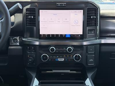 2025 Ford F-350 Super Duty Lariat   - Photo 33 - Scottsdale, AZ 85257