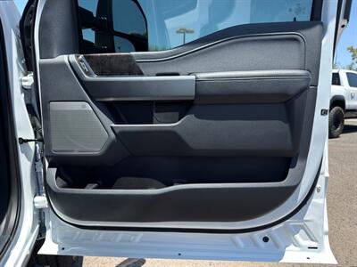2025 Ford F-350 Super Duty Lariat   - Photo 28 - Scottsdale, AZ 85257