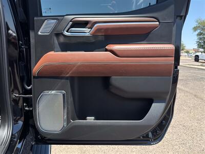 2025 GMC Sierra 1500 Denali Ultimate   - Photo 25 - Scottsdale, AZ 85257