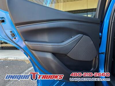 2025 Ford Mustang Mach-E Select   - Photo 16 - Scottsdale, AZ 85257