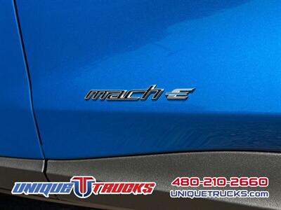 2025 Ford Mustang Mach-E Select   - Photo 10 - Scottsdale, AZ 85257