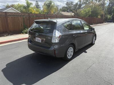 2013 Toyota Prius v Two   - Photo 4 - Walnut Creek, CA 94597