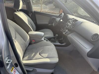 2009 Toyota RAV4 AWD   - Photo 12 - Walnut Creek, CA 94597