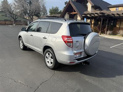 2009 Toyota RAV4 AWD   - Photo 5 - Walnut Creek, CA 94597