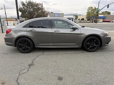 2013 Chrysler 200 Limited   - Photo 3 - Walnut Creek, CA 94597