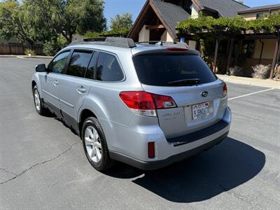 2013 Subaru Outback 2.5i Limited   - Photo 5 - Walnut Creek, CA 94597