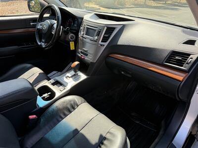 2013 Subaru Outback 2.5i Limited   - Photo 13 - Walnut Creek, CA 94597