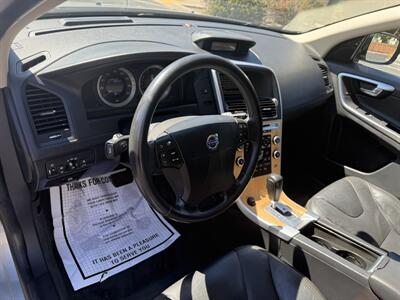 2010 Volvo XC60 T6 AWD   - Photo 8 - Walnut Creek, CA 94597