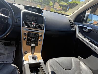 2010 Volvo XC60 T6 AWD   - Photo 11 - Walnut Creek, CA 94597