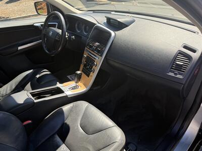 2010 Volvo XC60 T6 AWD   - Photo 13 - Walnut Creek, CA 94597