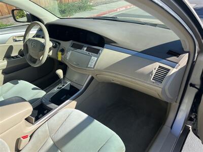 2006 Toyota Avalon XL   - Photo 11 - Walnut Creek, CA 94597