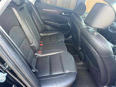 2019 Kia Cadenza Premium - Photo 14 - Walnut Creek, CA 94597