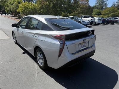 2016 Toyota Prius Four   - Photo 5 - Walnut Creek, CA 94597