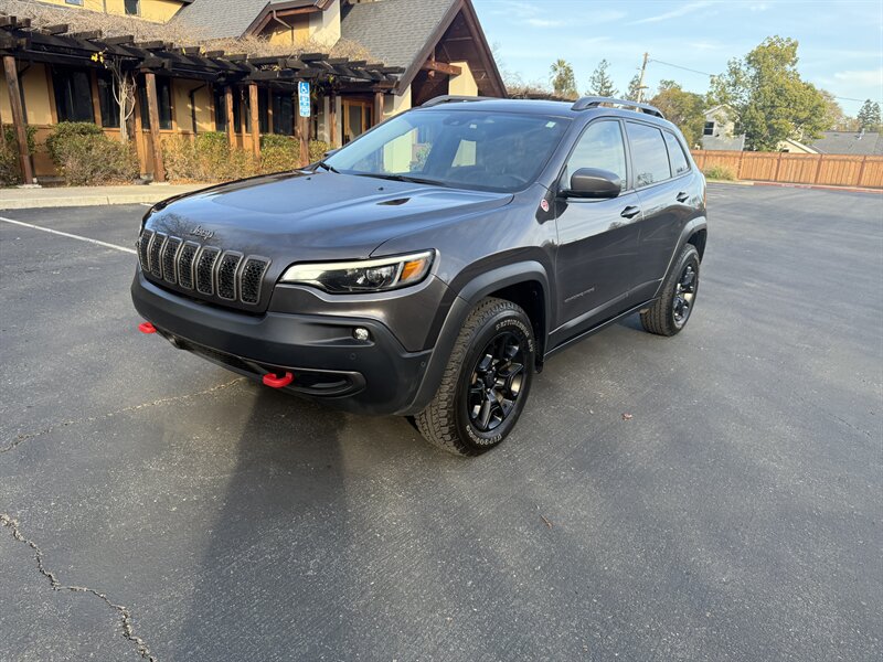 2019 Jeep Cherokee Trailhawk  