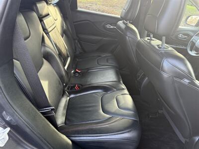 2019 Jeep Cherokee Trailhawk   - Photo 11 - Walnut Creek, CA 94597