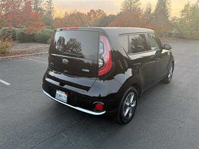 2019 Kia Soul EV + - Photo 4 - Walnut Creek, CA 94597