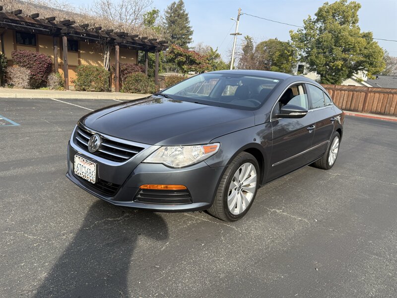 2012 Volkswagen CC Sport PZEV   - Photo 1 - Walnut Creek, CA 94597