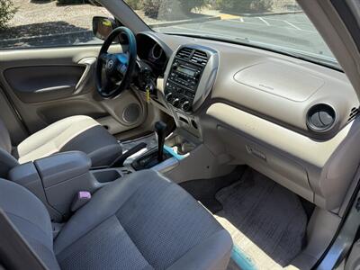 2004 Toyota RAV4 FWD   - Photo 13 - Walnut Creek, CA 94597