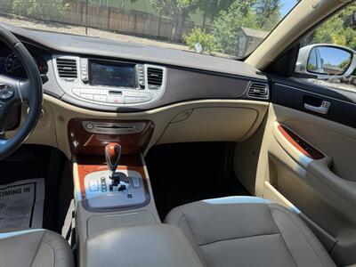 2013 Hyundai Genesis 3.8L   - Photo 11 - Walnut Creek, CA 94597