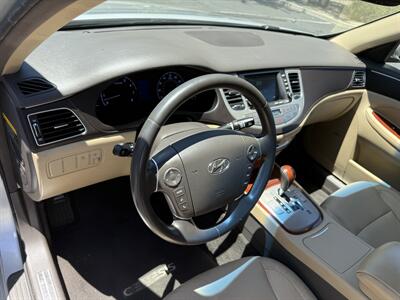 2013 Hyundai Genesis 3.8L   - Photo 8 - Walnut Creek, CA 94597