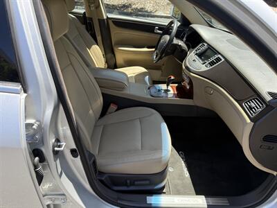 2013 Hyundai Genesis 3.8L   - Photo 12 - Walnut Creek, CA 94597