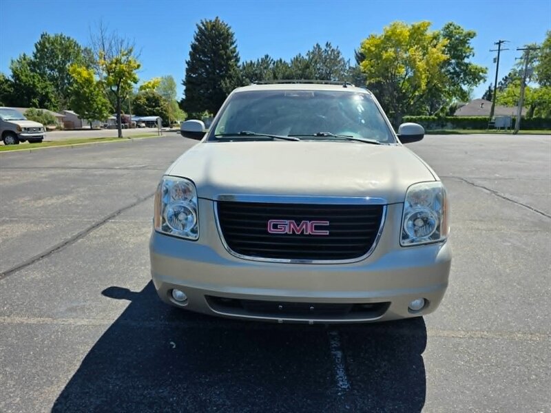 2013 GMC Yukon XL SLT 2500   - Photo 1 - Kuna, ID 83634