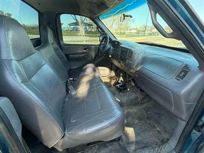 2001 Ford F-150 XL   - Photo 9 - Kuna, ID 83634