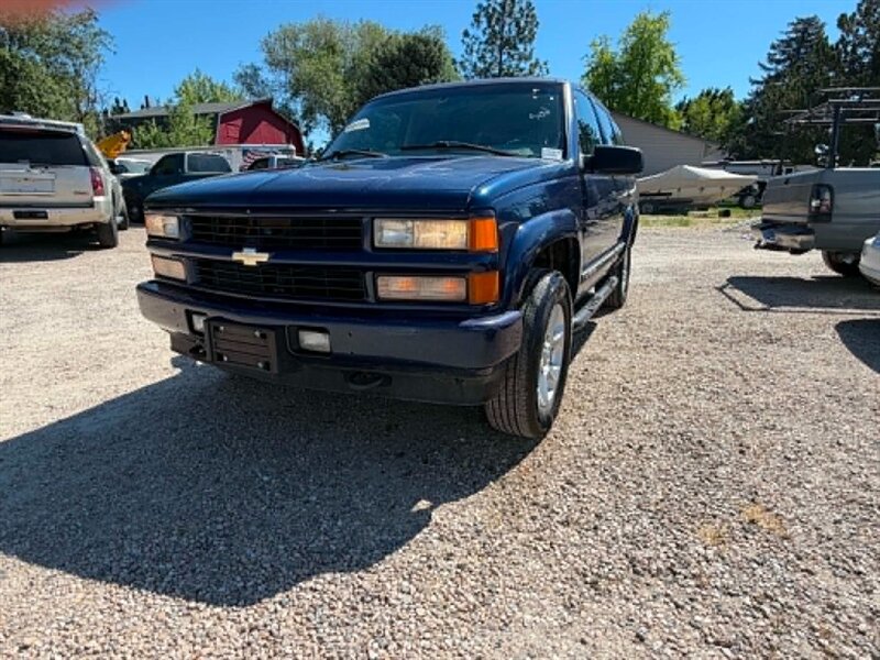 2000 Chevrolet Tahoe Z71   - Photo 1 - Kuna, ID 83634